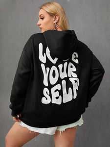 Sweat-shirt à capuche noir surdimensionné de qualité supérieure pour femmes - Pull unisexe streetwear d'hiver avec poche kangourou sur le devant, lourd et confortable - Product Image 4