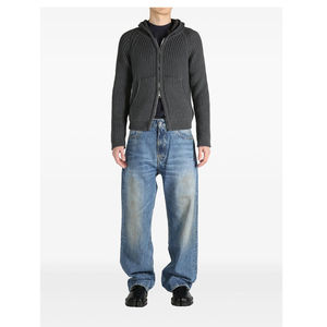 Sweat à capuche classique côtelé pour homme, personnalisé OEM, 100% coton, pratique pour l'hiver, texturé, durable, coupe régulière, confortable, design en strass - Product Image 3