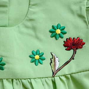 Vestido de lino suave bordado a mano para niñas, estilo informal para el primer cumpleaños de niños pequeños, OEM hecho en Vietnam - Product Image 6