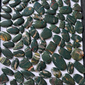 Gema de Ágata Verde Suelta de Alta Calidad Grado AAA, Marca MH GEMS, Cabujón de Piedra de Sangre Natural, Certificado por Terceros, Curativa - Product Image 1