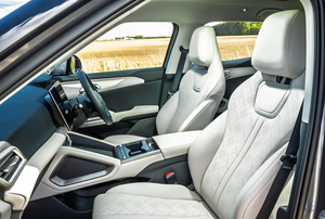 BYD Atto 2, Auto Eléctrico Hatchback con Autonomía de 501-600 km, Motor de 200-250 kW, Batería de 70-90 kWh, Ideal para Desplazamientos Urbanos - Product Image 6