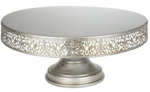 Support à gâteau en métal en aluminium fait à la main avec des finitions de luxe idéales pour les cadeaux de mariage et les présentoirs de gâteaux élégants - Product Image 2
