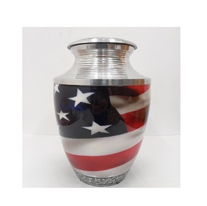 Urna de cremación de Metal de estilo americano personalizable Premium, latón hecho a mano para cenizas humanas adultas y exhibición conmemorativa - Product Image 6