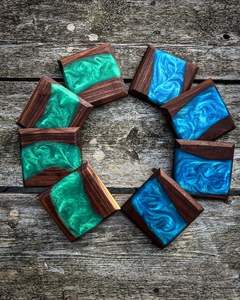 Sous-verres en résine de noyer pour la décoration intérieure Sous-verres en résine époxy en bois Sous-verres de luxe personnalisés pour boissons PRODUITS - Product Image 4