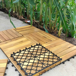 Moc Phuoc Sanh - Baldosas de Madera Compuesta para Exterior, Modernas, de 300x300 mm, Superficie Lisa, Instalación T&G, Garantía de 2 Años - Product Image 5