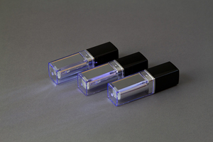 Brillant à lèvres à Led - Product Image 5