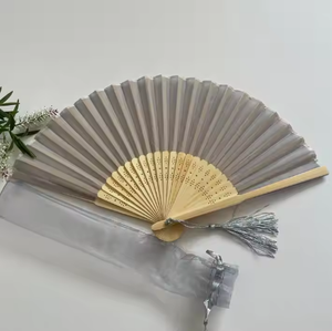 Ventilateurs pliables en bambou élégants et portables-Écologiques et élégants de Viet Fargimex - Product Image 4