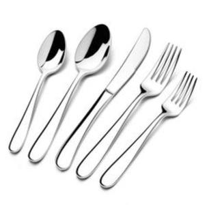 Ensemble d'argenterie moderne en acier inoxydable avec des finitions élégantes et des matériaux de haute qualité pour des expériences culinaires quotidiennes sans effort - Product Image 1