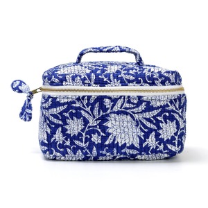 Vintage Eco-Friendly Cotton Quilted Blue Makeup <b>Storage</b> Case Handle Customized Size Water Resistant Travel Cosmetic Organizer - Product Image 1