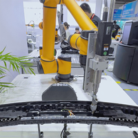 Bras robotique collaboratif AUBO-I10H, charge utile de 10 kg, portée de 1350 mm, cobot d'assemblage pour le verrouillage automatique des vis