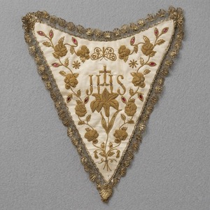 Parche Bordado Triangular con Adorno de Encaje Floral, Parche Cosido Personalizado, Aplique de Tela de Estilo Clásico - Product Image 1