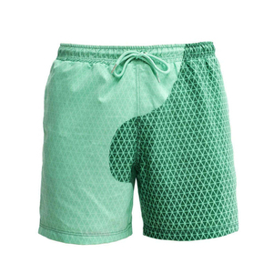 Vente en gros de maillots de bain thermochromiques Offre Spéciale pour hommes, shorts de plage décontractés taille moyenne avec fermeture à cordon de serrage - Product Image 1