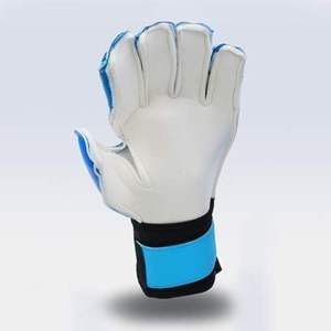 Gants de gardien de but d'entraînement de football de football en mousse de latex allemand de bonne qualité Hi-Tech Grip - Product Image 2