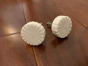 Bouton de porte en marbre sculpté et peint thème fleur-bouton de tiroir design agate - Product Image 3