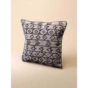 Funda de Cojín Bordada a Mano Suzani de Imaco Rugs, 45 cm x 45 cm, Elegante - Product Image 1