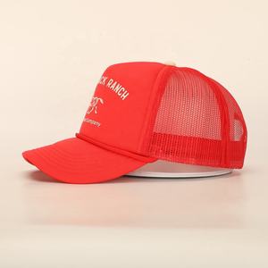 Sombrero deportivo de 5 paneles de alta calidad personalizado al por mayor gorra de lona para camión esponja negra logotipo impreso Y2K OEM rendimiento de malla de cuerda - Product Image 4
