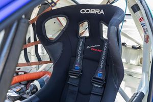 Offre exceptionnelle : Maserati GranTurismo MC GT4 2015, prêt à être expédié - Product Image 4