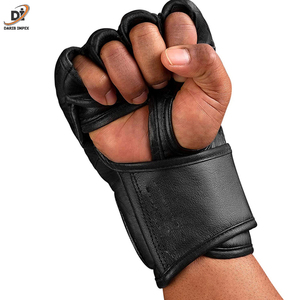 Gants de grappling MMA de haute qualité fabriqués au Pakistan Gants de boxe MMA Muay Thai Gants de grappling d'entraînement - Product Image 3