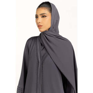 Abaya en viscose georgette de style minimaliste brodée avec un foulard brodé en tissu tissé IPAB-22137 - Product Image 1
