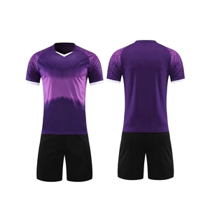 Ropa de entrenamiento Camiseta de fútbol Cómoda y transpirable Tamaño adulto Slim Fit Hombres Uniforme de fútbol/ - Product Image 1