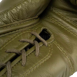 Ensemble de boxe d'entraînement Ensemble de boxe professionnel pour jumeaux Boxe en cuir véritable fabriqué au Pakistan - Product Image 6