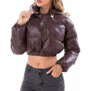 Veste matelassée en nylon tricoté pour femme, luxueuse, décontractée, ample, chaude pour l'hiver, avec logo personnalisé, respirante et écologique - Product Image 1