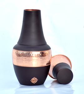 Botella de dormitorio de cobre puro de alta calidad con vidrio incorporado para agua potable y beneficios de salud de yoga mejorados - Product Image 2