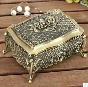 กล่องเครื่องประดับตกแต่งยอดนิยมสำหรับการรักษาเครื่องประดับที่สง่างามในดีไซน์ที่เป็นเอกลักษณ์และราคาขายส่ง - Product Image 3