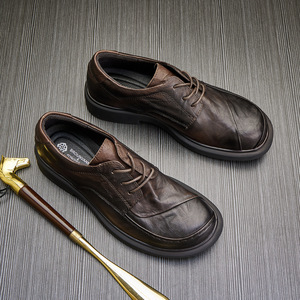 Chaussures brogues en daim souple avec bords perforés et semelle légère, chaussures décontractées pour hommes, chaussures tendance - Product Image 5