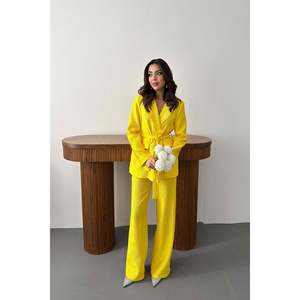 Conjunto Brillante de Chaqueta y Pantalones con Cinturón Neón - Neón - Product Image 1