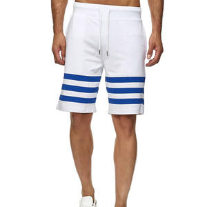 Short de rue de marque personnalisée Short d'entraînement épissé en détresse pour hommes Short en coton français pour la course à pied Short en éponge de gymnastique avec logo - Product Image 3