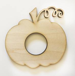 Rond de serviette citrouille en bois accessoire de décoration de table de fête élégant pour la maison à manger mariage et fête parfait pour l'automne - Product Image 1