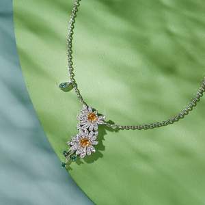 สร้อยคอแฟชั่นเงินแท้ลายดอกเดซี่คู่ Jeulia - Product Image 6