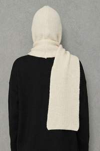 Women's Soft Textured Knitted Hooded Scarf Keeps Warm Stylish and Comfortable Stylish Look Autumn Winter ODM OEM Service - Product Image 3