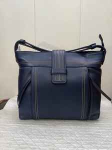 Sac à main élégant en cuir grainé imprimé écologique authentique, taille standard, fabriqué en Inde - Product Image 3