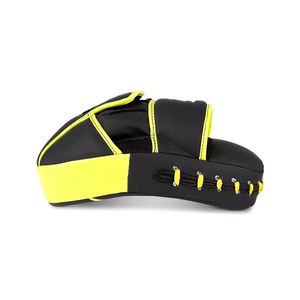 ชุดเป้าชกมวยหนังแท้แผ่นเป้าซ้อมมวยกีฬาเป้าโค้งพิมพ์ลายเน้นกีฬา - Product Image 4