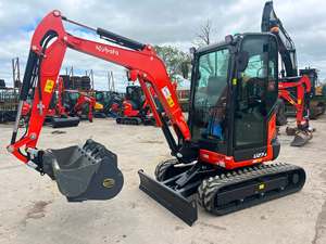 Mini-excavatrice sur chenilles Kubo Agricultural Machinery Construction U27-4, excavatrice compacte, cabine fermée, moteur EPA 27 kW, garantie 4 ans - Product Image 3