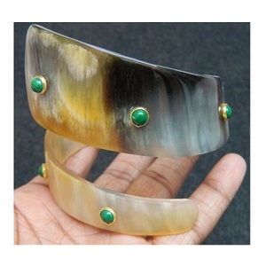 Pulseras Espiral de Cuerno Hechas a Mano, Accesorios de Moda para Mujer, Joyería India de Cuerno Hecha a Mano - Product Image 2