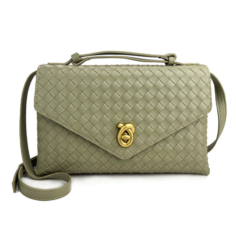 สีเขียวมะกอก