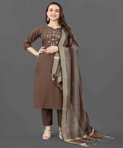 Vente en gros en ligne de robes pour femmes fournisseur de vêtements décontractés élégants haut bas Dupatta trois pièces ensemble indien pakistanais à la mode - Product Image 2