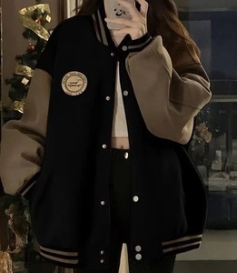 Vente à chaud de vestes Letterman surdimensionnées pour femmes veste universitaire coupe-vent OEM vente en gros de vestes universitaires avec logo personnalisé - Product Image 2