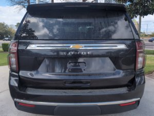 Chevrolet Tahoe LS V8 5.3L AWD d'occasion propre 2023 - Product Image 6