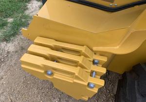 Chargeuse compacte sur pneus John Deere 334 P 2024 avec moteur Kubota, pompe et boîte de vitesses haute performance à vendre - Product Image 4