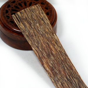 Meilleures ventes Bois d'agar Chunk Oud Chip Spécial Doux Parfum Vietnam Oud Encens Bois d'agar Bakhoor OCK1 Vietnam Parfum d'intérieur - Product Image 2