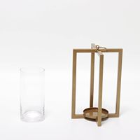 Lanterne de haute qualité bougeoirs antiques lanterne bougeoir en métal or fournisseur de fabricant en gros