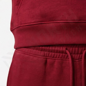 Conjuntos Deportivos de Dos Piezas para Hombre, Fabricados con Algodón Orgánico 100% Suave, Precio Accesible, Venta al Por Mayor - Product Image 5
