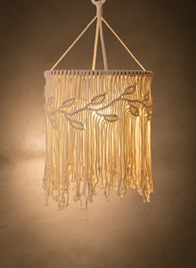 Lampe suspendue en macramé en coton écologique fabriquée à la main en Inde, motif de feuilles bohème, couleur naturelle, haute qualité, salon - Product Image 3