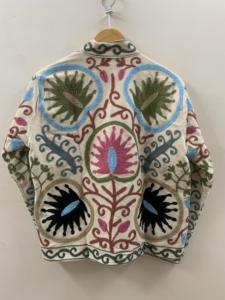 2025 vente chaude fabriqué à la main multicolore fil broderie Suzani veste été main broderie coton vestes - Product Image 4