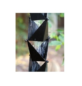 Cadena de lluvia metálica resistente y duradera para decoración de jardín, con acabado elegante, formas personalizadas y precios económicos. - Product Image 1