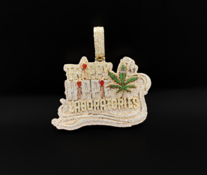 Pendentif en acier inoxydable personnalisé avec logo Hip Hop serti de diamants CZ pour unisexe - Product Image 1